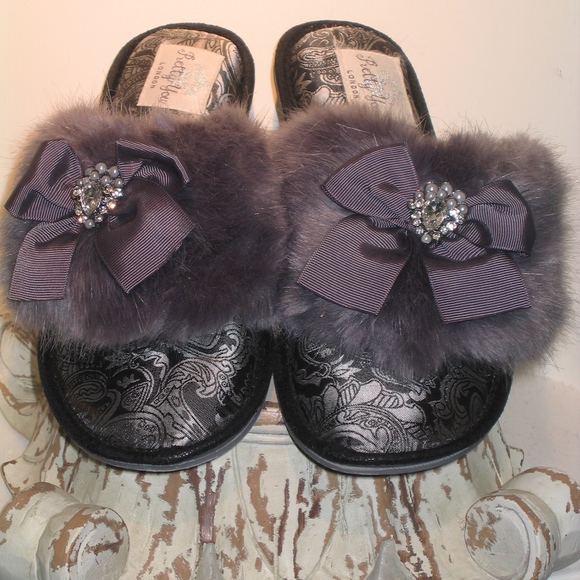 pretty london slippers
